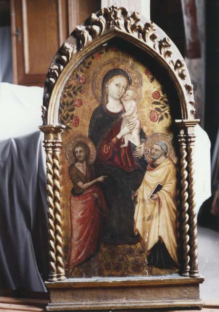 Anonimo — Bicci di Lorenzo - sec. XV - Madonna con Bambino in trono tra san Giovanni Battista e san Pietro — insieme